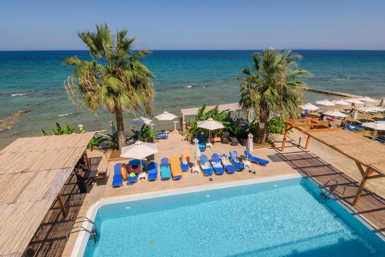 Belussi Beach Hotel & Suites Psarou  Exterior foto