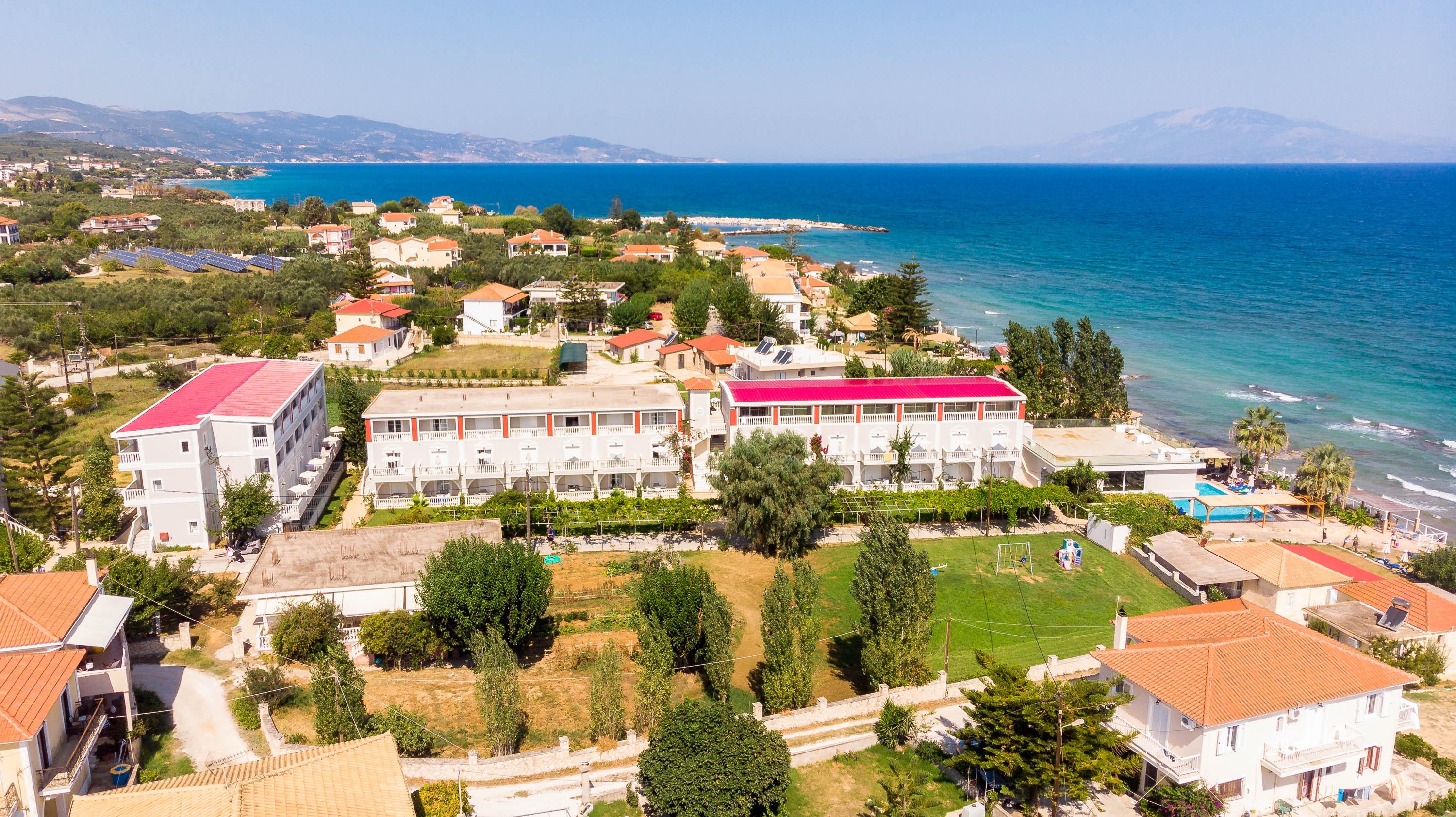 Belussi Beach Hotel & Suites Psarou  Exterior foto